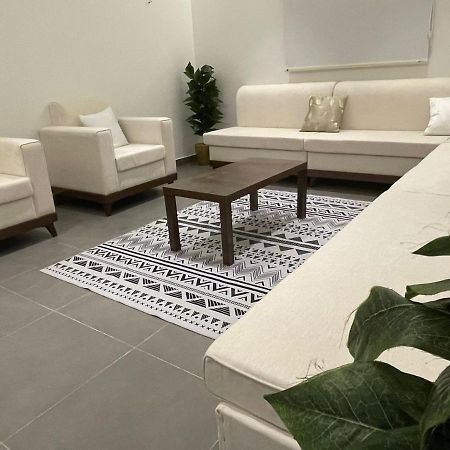 Ladan Apartment Al-'Ula Exteriör bild